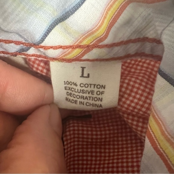 Perry Ellis America, red, white, blue shirt size large - Picture 6 of 6